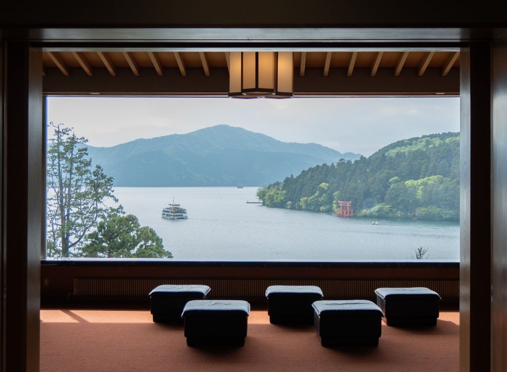 Narukawa Art Museum panoramic lounge with Mount Fuji view