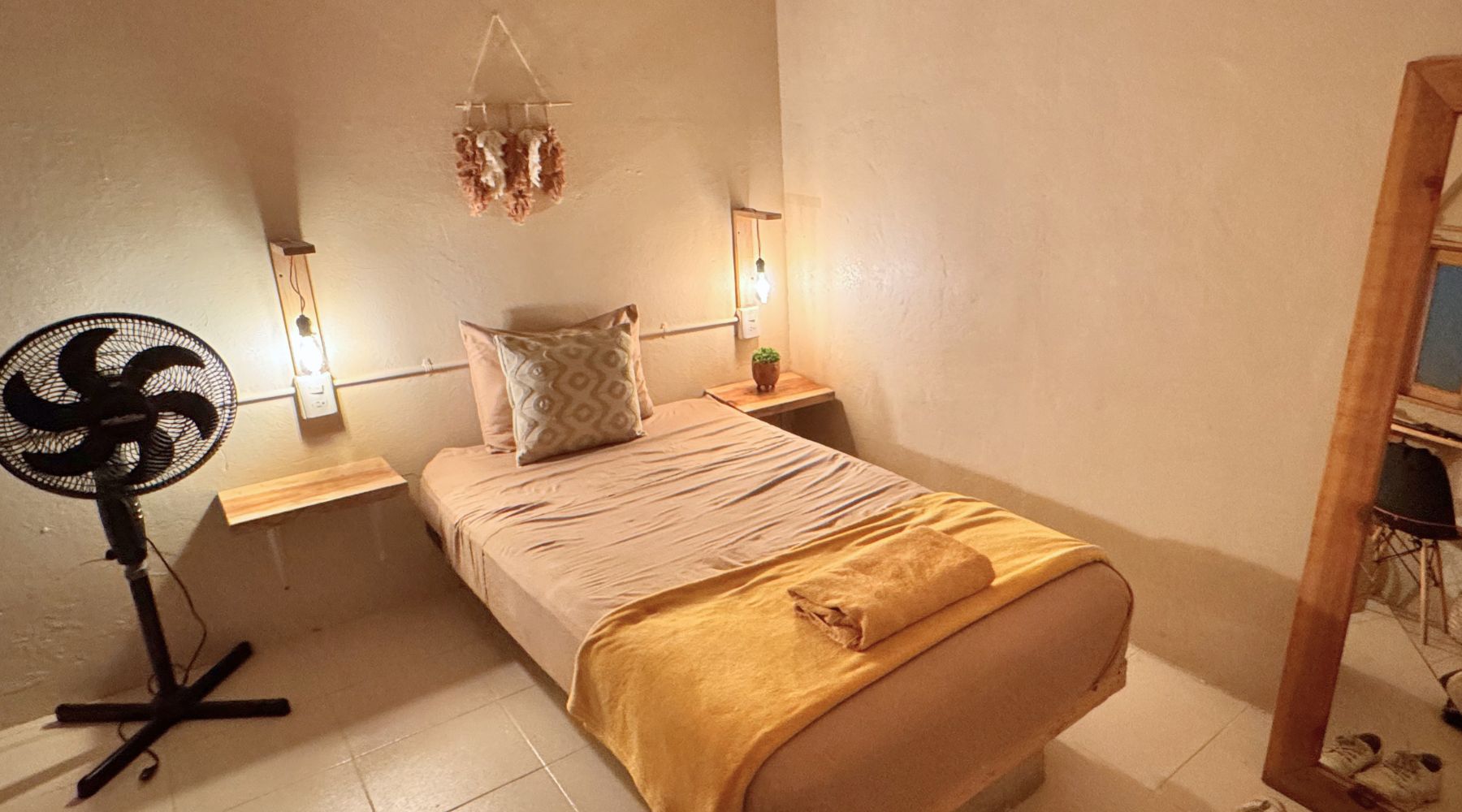 Single room with shared bathroom